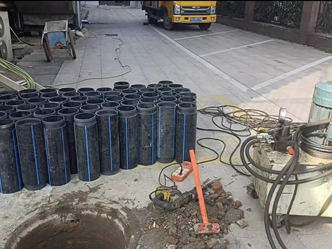 彭市镇PE置换管厂家 DN315置换管 非开挖管短管置换
